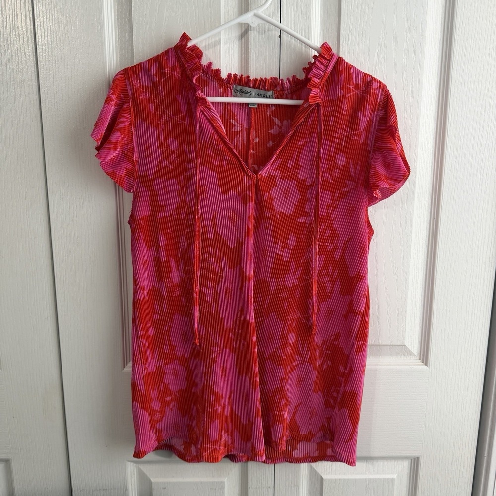 Absolutely Famous Pink Red Floral Pleated Blouse Women's Size Large Preppy Boho